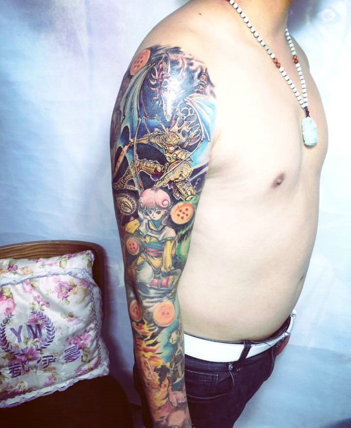 一款动漫主体花臂纹身图案