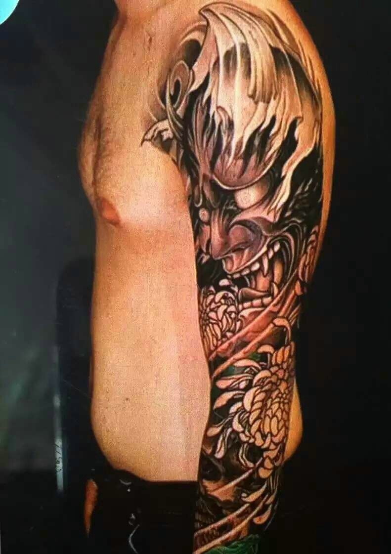 手臂传统般若纹身图案值得拥有