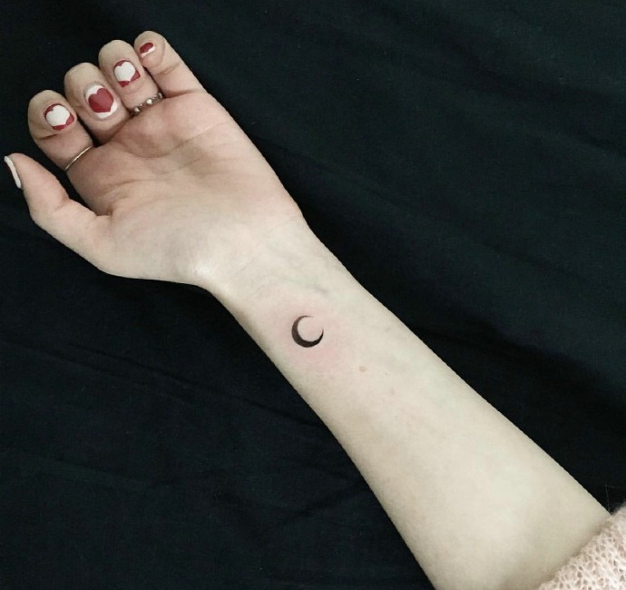 一组时尚小清新纹身图案优雅迷人