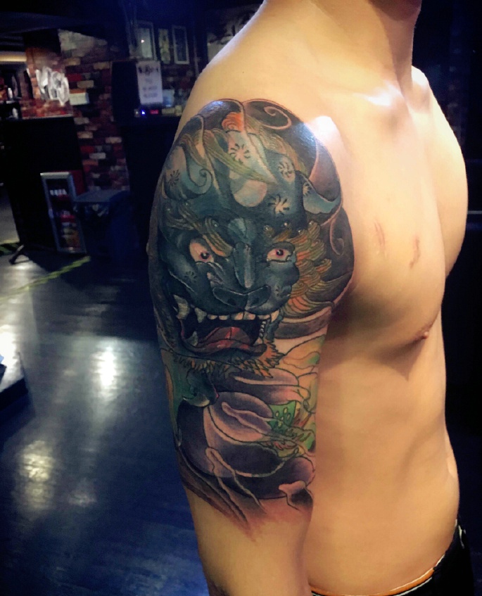 大臂传统般若纹身图案很有魄力