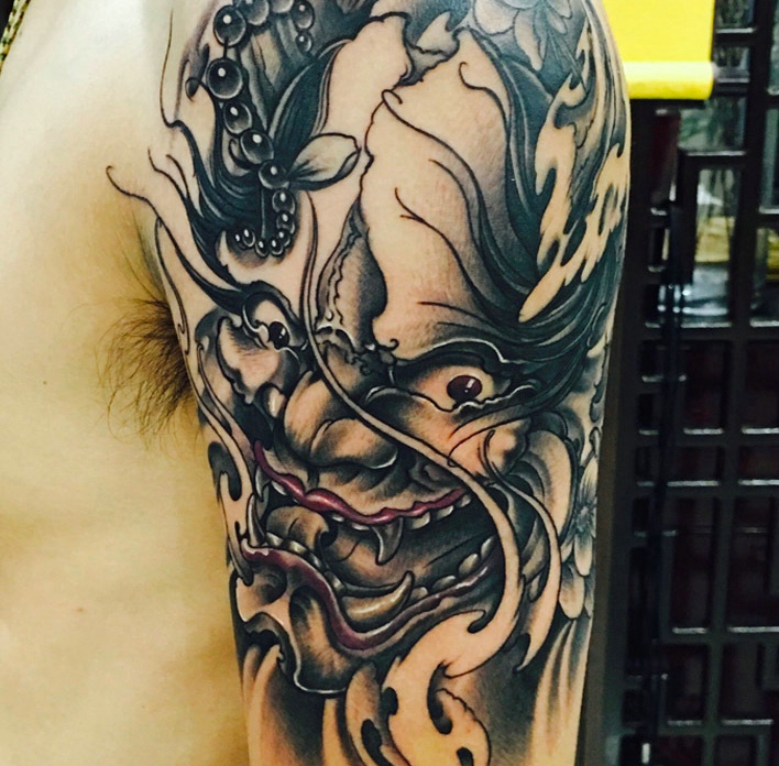 手臂传统经典般若纹身图案很霸气