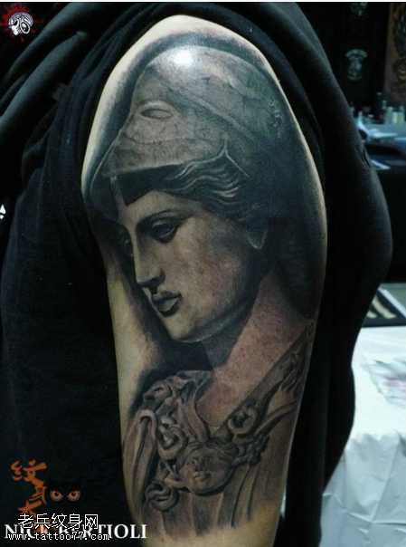 胳膊雅典娜纹身图案