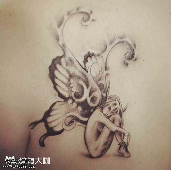 腰部小精灵纹身图案