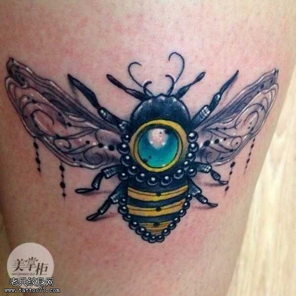 蜂蜜纹身图案