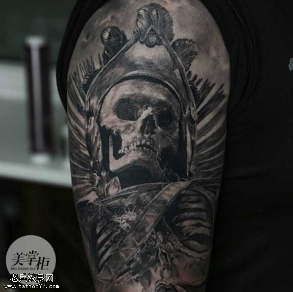 胳膊骷髅纹身图案