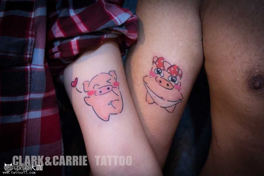 胳膊小猪纹身图案