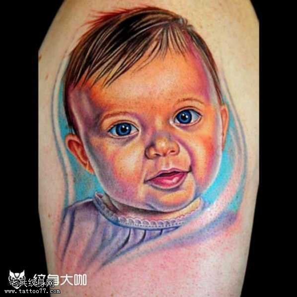 腿部小孩纹身图案