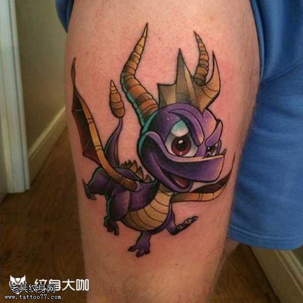 腿部小飞龙卡通纹身图案