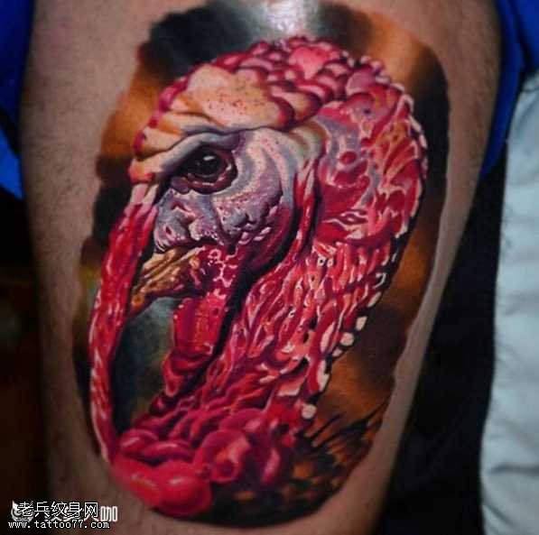 腿部血鹅纹身图案
