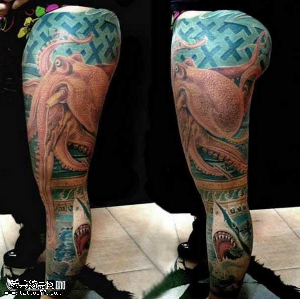 腿部乌贼纹身图案