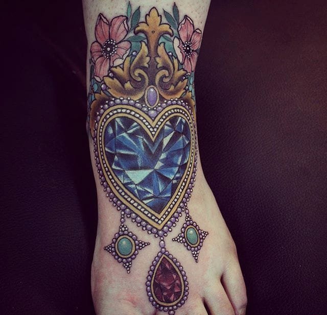 漂亮的新传统（Neo-traditional）纹身图案来自乔治娜