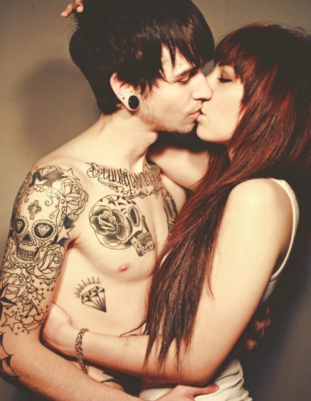 男人手臂图腾纹身