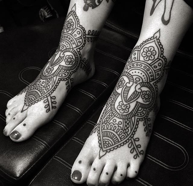 13款女性漂亮的装饰花纹身图案来自马特