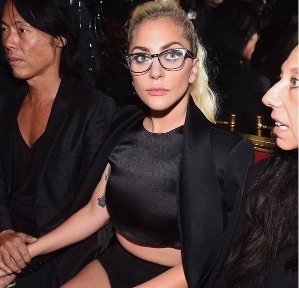 欧美时装周上时尚的模特和他们身上漂亮的纹身图案+++男,时尚,欧美,女