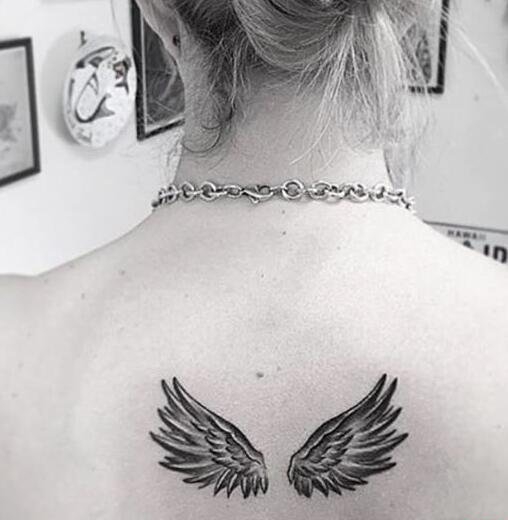 唯美清新羽毛天使翅膀纹身图案