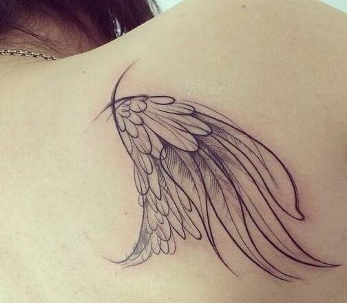 唯美清新羽毛天使翅膀纹身图案