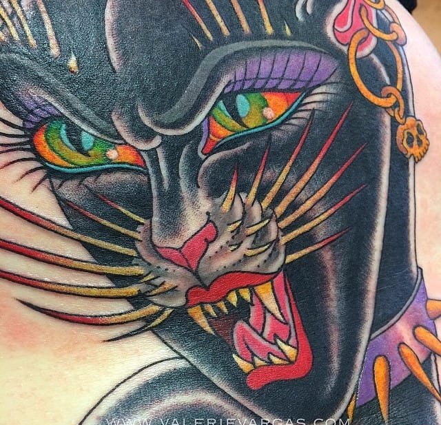 优秀的传统彩色纹身图案作品来自瓦莱丽
