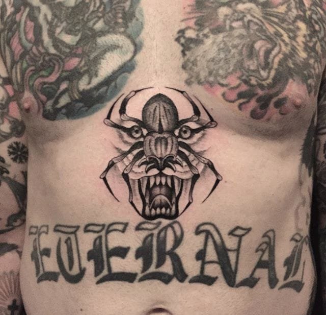 让人感觉神秘的黑色风格动物和人物肖像纹身图案