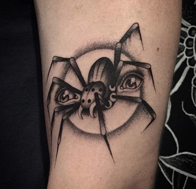 让人感觉神秘的黑色风格动物和人物肖像纹身图案