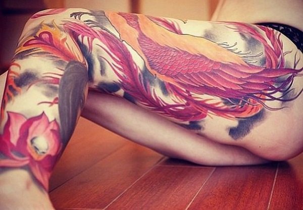 15款漂亮的花腿纹身图案