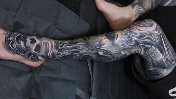 15款漂亮的花腿纹身图案