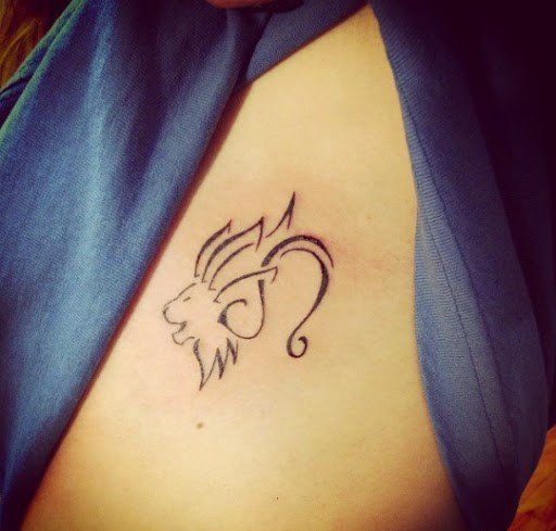 帅气的狮子图腾纹身图案