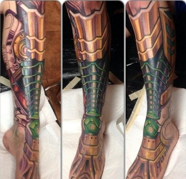 帅气的机械生物花小腿纹身图案