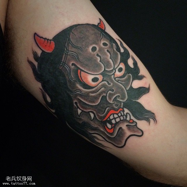 胳膊般若纹身图案