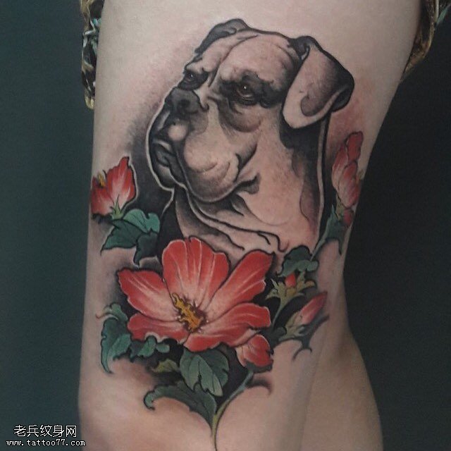 大腿狗纹身图案