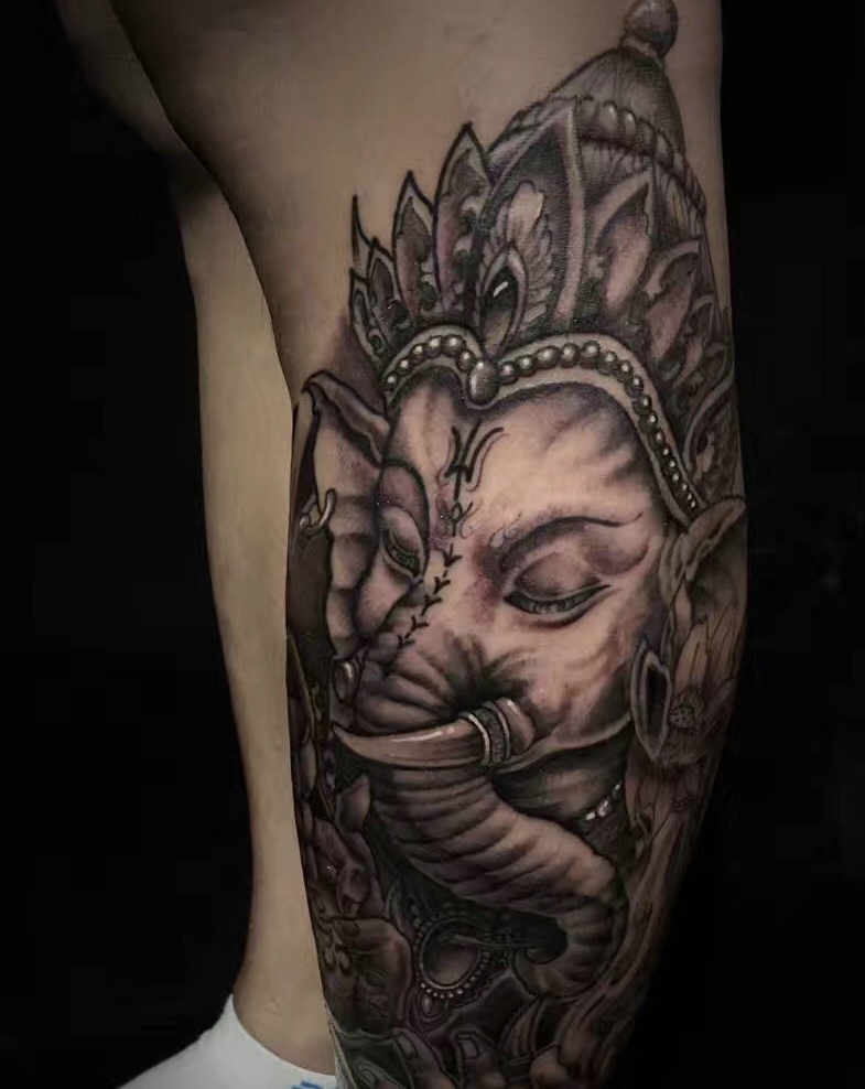 包小腿个性时尚新传统象神纹身图案