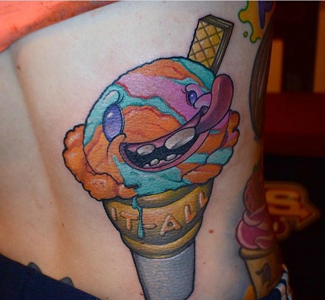 一组非常有趣的彩色怪异纹身图案