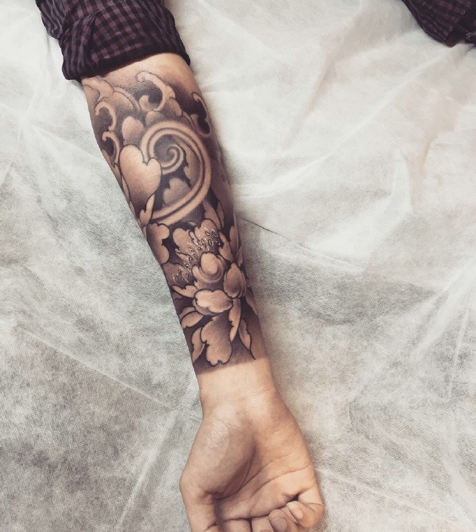 新时尚花臂纹身图案值得分享