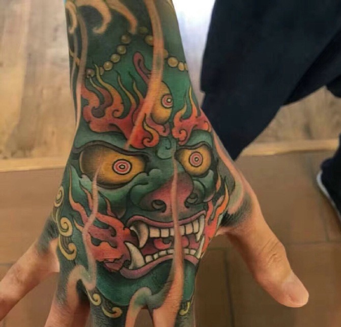 2016最新一组彩色手背纹身图案