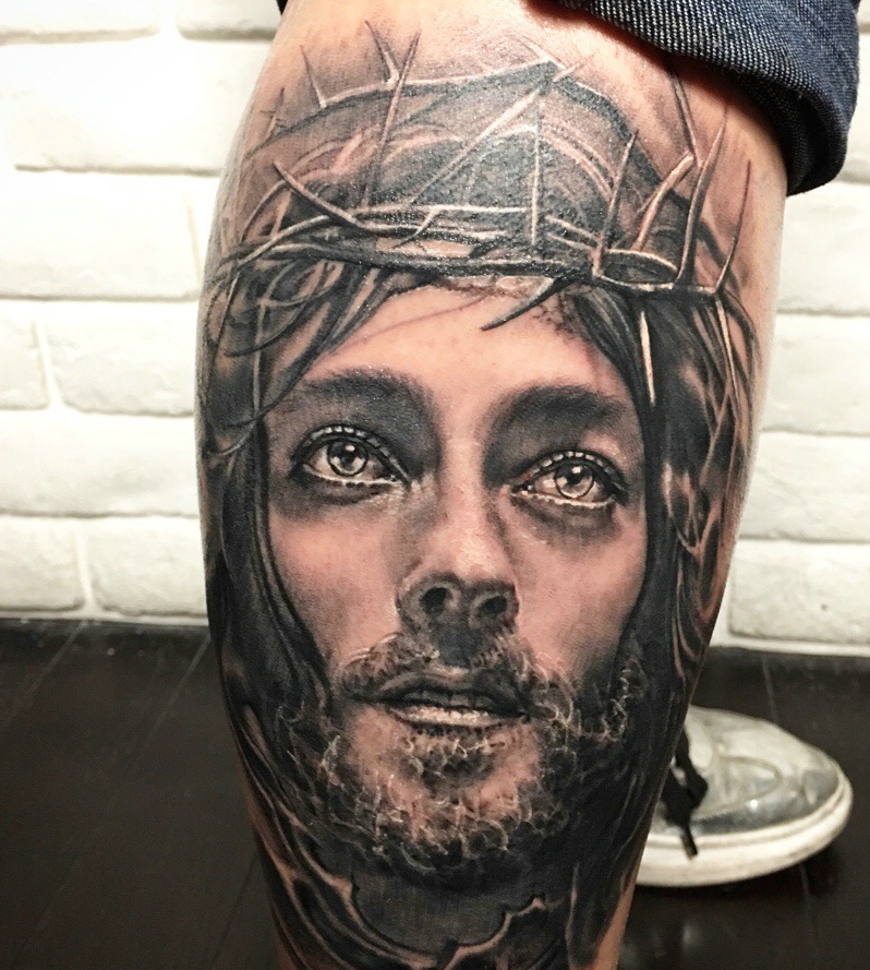 包小腿3d耶稣纹身图案霸气十足