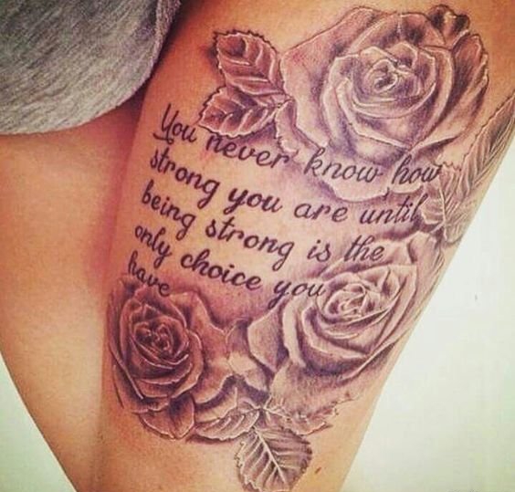 女孩性感腿部的漂亮纹身图案