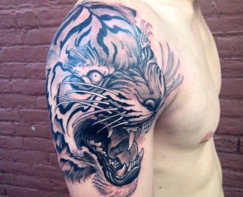 很帅气很凶猛的老虎纹身图案