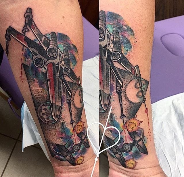 军士迷喜欢的X翼战斗机纹身图案