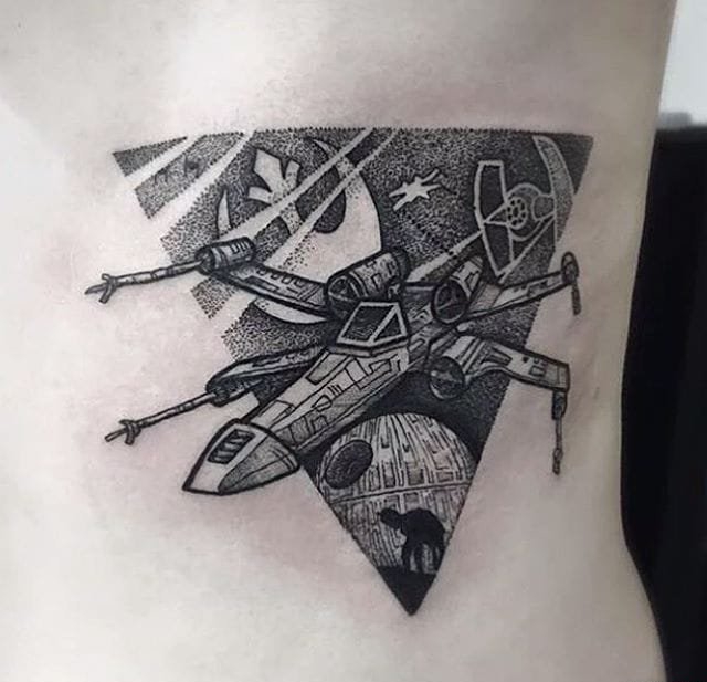 军士迷喜欢的X翼战斗机纹身图案