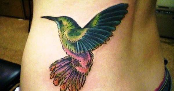 多款女孩喜爱的蜂鸟纹身图案