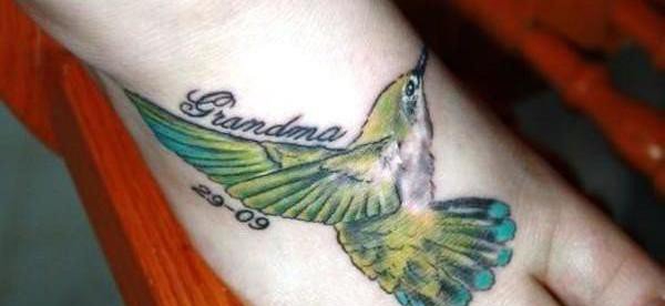 多款女孩喜爱的蜂鸟纹身图案