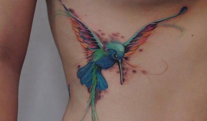 多款女孩喜爱的蜂鸟纹身图案