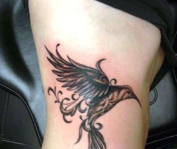 多款女孩喜爱的蜂鸟纹身图案