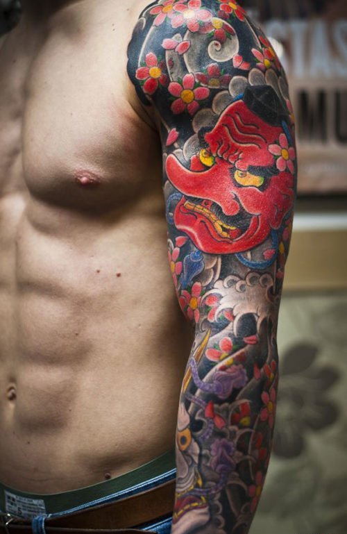 男性帅气的花臂纹身图案