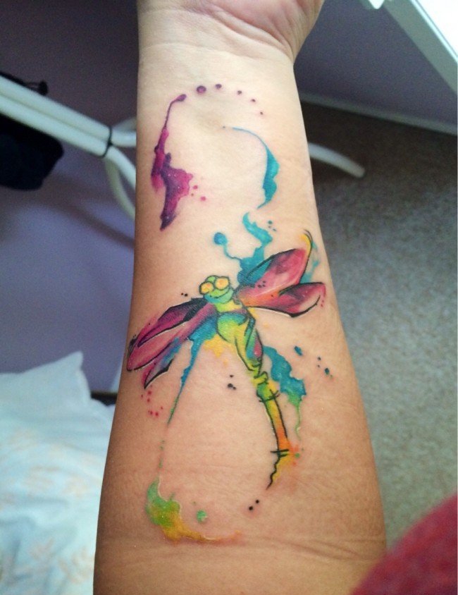 多款女性美丽的蜻蜓纹身图案