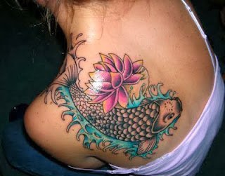 50款漂亮帅气的锦鲤纹身图案