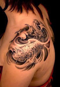 50款漂亮帅气的锦鲤纹身图案