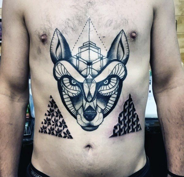 男性霸气的满胸狼纹身图案