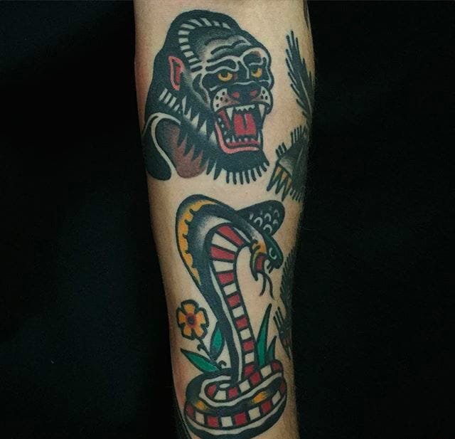 大胆明亮的动物纹身图案来自约书亚