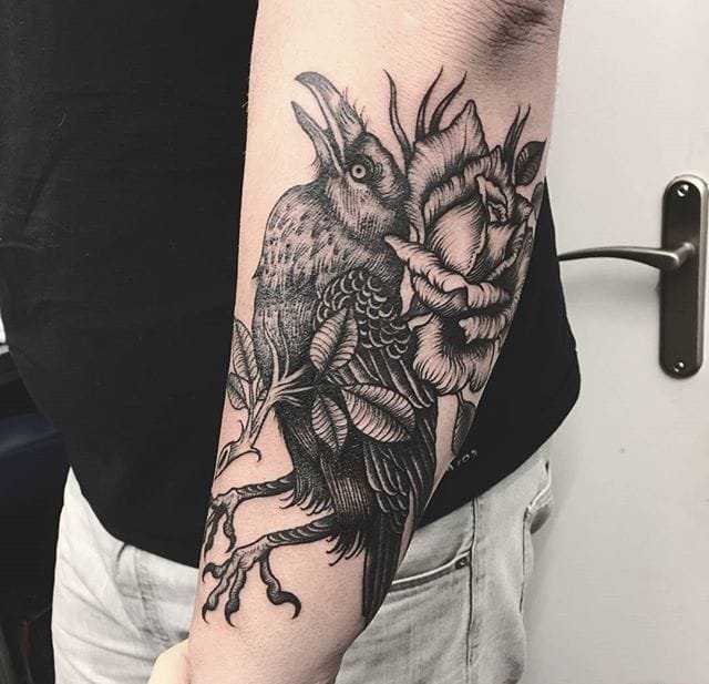 多款纯黑色风格点刺乌鸦纹身图案