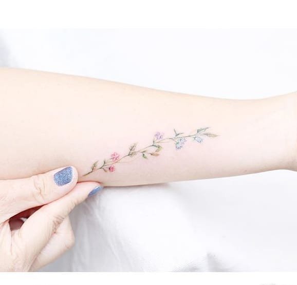 超漂亮的女性小清新淡雅的花纹身图案